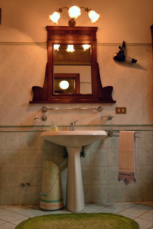 B&B Santa Rita Modène Extérieur photo