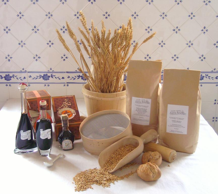 B&B Santa Rita Modène Extérieur photo