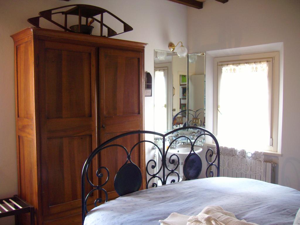 B&B Santa Rita Modène Chambre photo